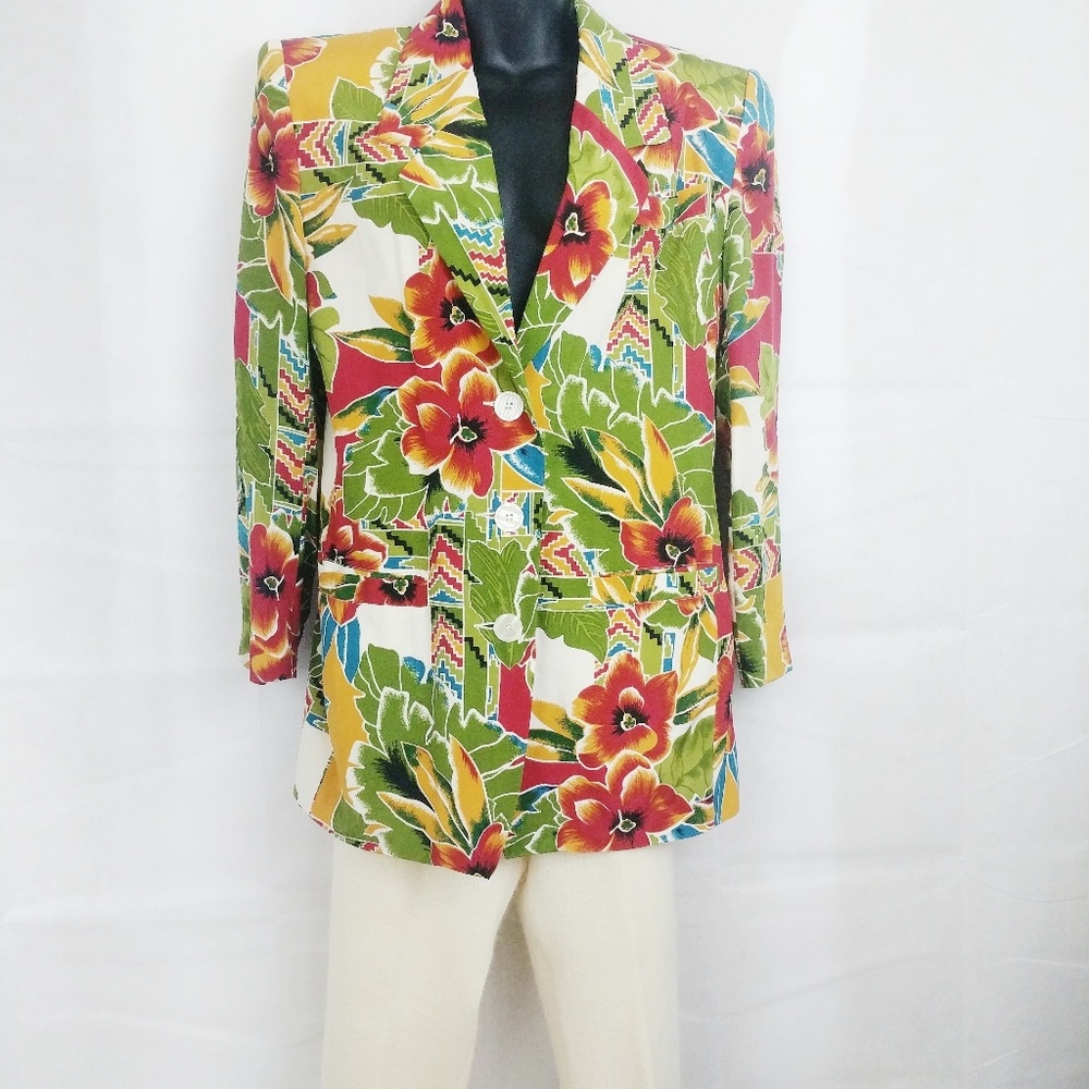 100 % Silk Tropical Floral Print Vintage Blazer !